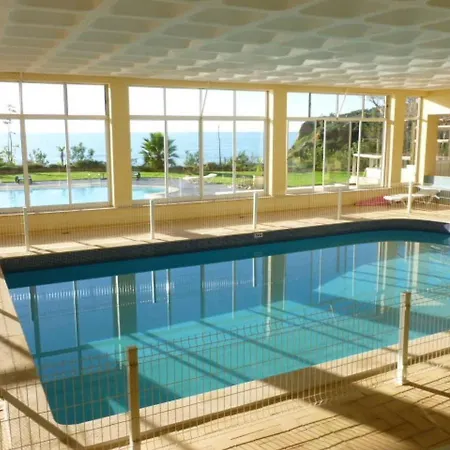 1 Bed Front Sea In Aveiros *